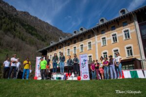 Scopri di più sull'articolo Successo e adrenalina al Trofeo Parravicini 2024 di Sci Alpinismo: Hotel Villa Carona ospita la premiazione